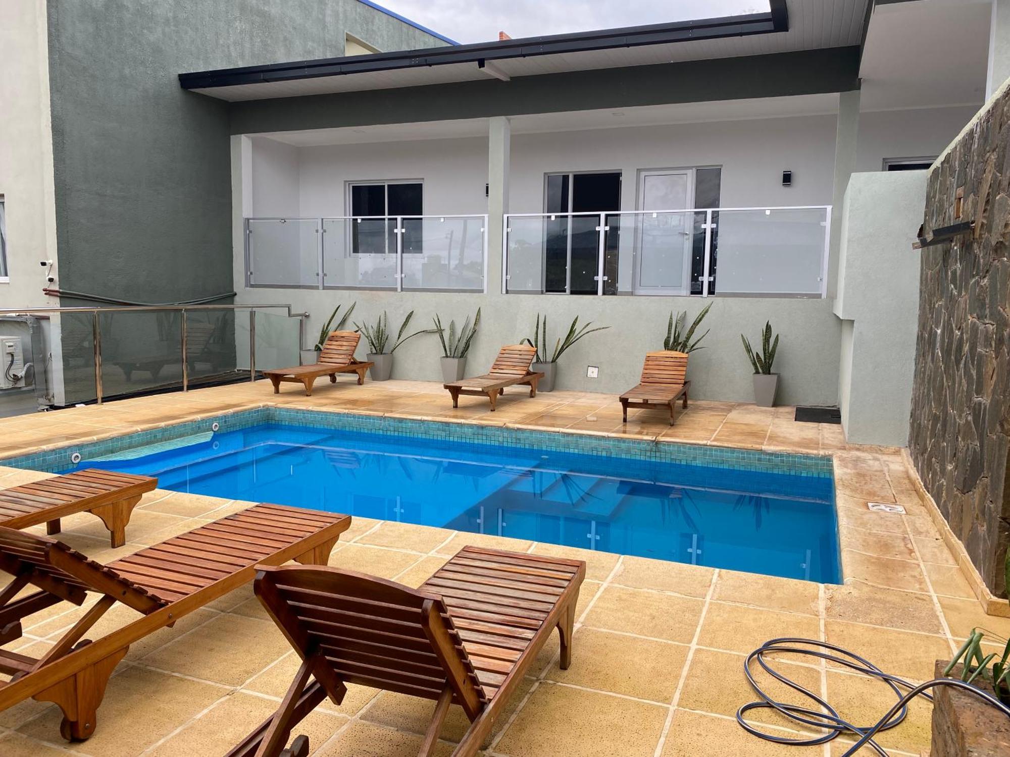 Aires De Cataratas Apartment *